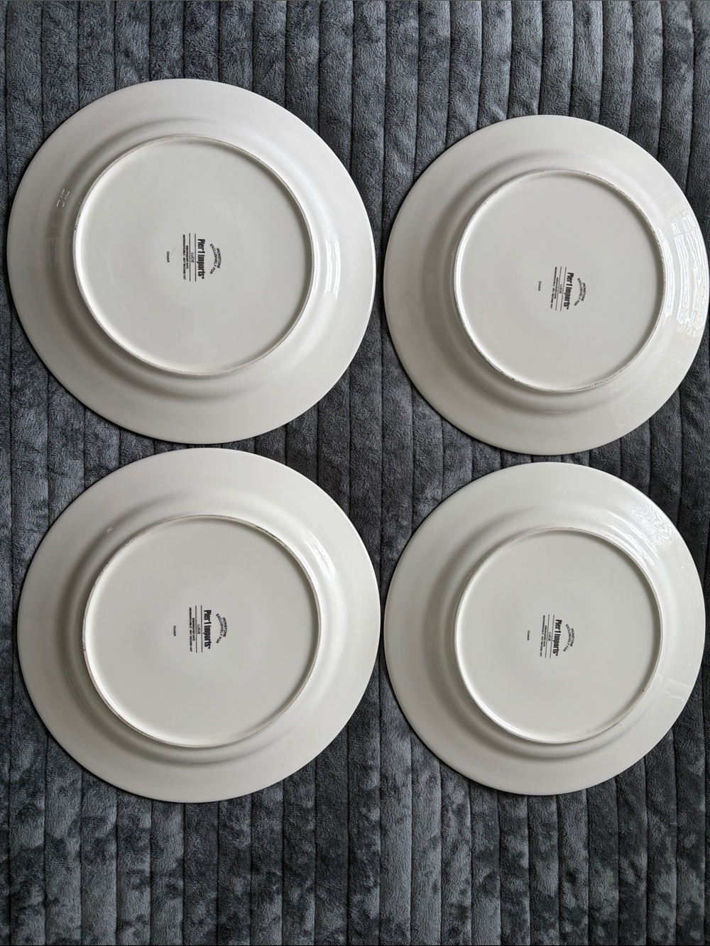 Pier 1 Lucie Floral Dinner Plates - Picture 3 of 4